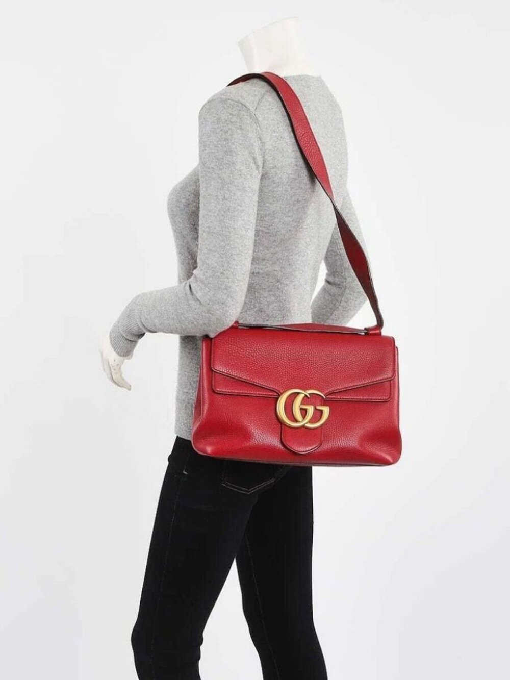 Gucci Red Pebbled Leather Marmont Medium Shoulder Bag - Picture 2 of 9